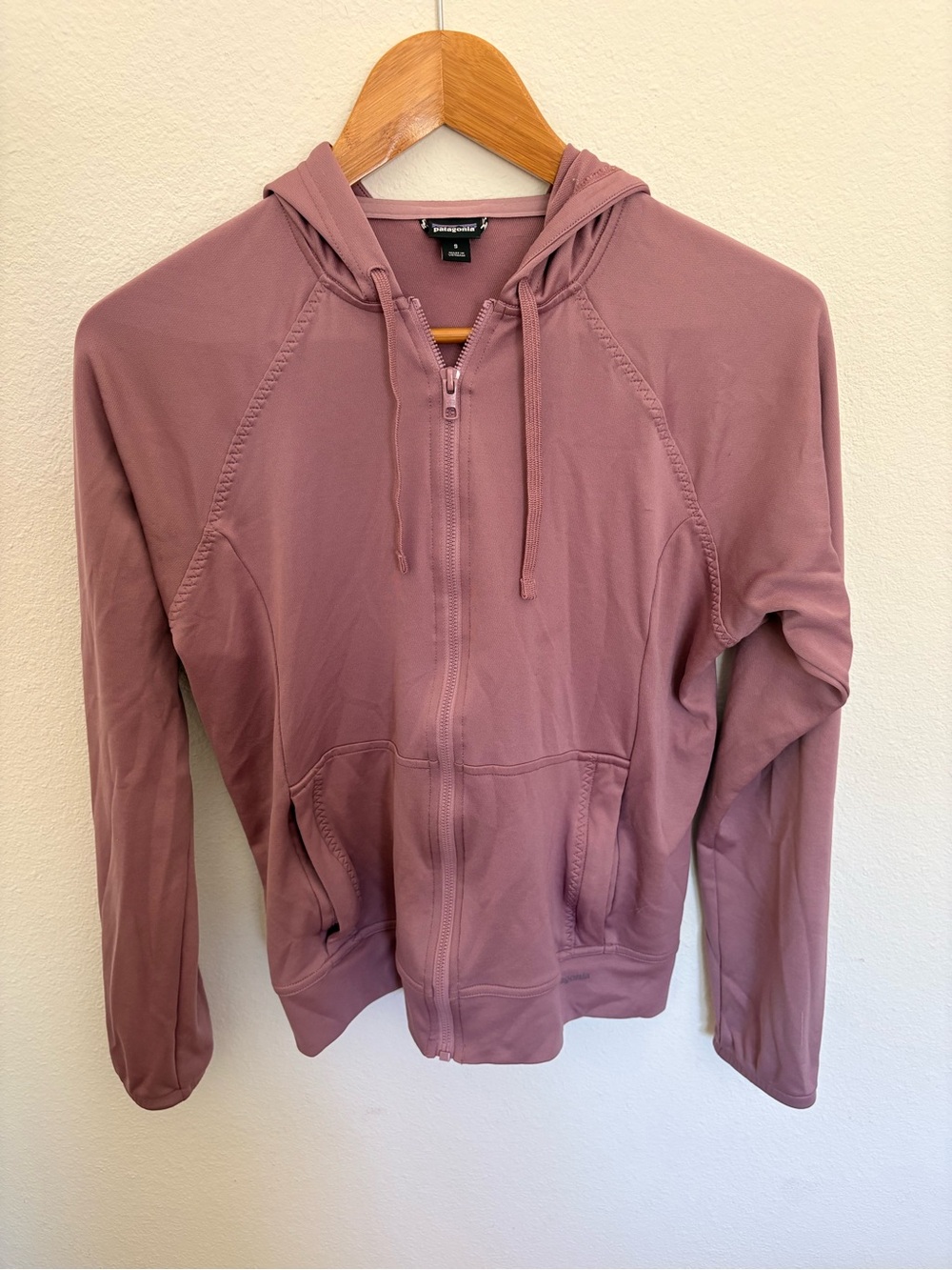 Patagonia Dusty Mauve Full-Zip Hoodie Jacket